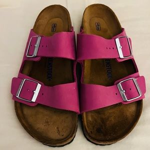 The Arizona by BIRKENSTOCK - Two-Strap,
Nubuck Leather, Purple Orchid, size 42.